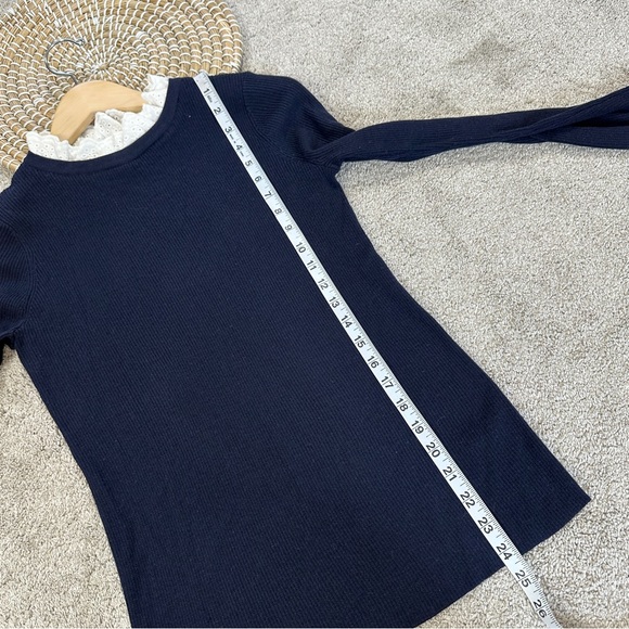 Tuckernuck Women’s Wool Blend Navy Rosemary Eyelet Knit Top Sweater Longsleeve M - Picture 12 of 14